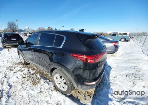 2018 Kia Sportage Lx from USA, damaged, VIN KNDPMCAC1J7312625